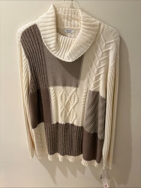 liz & co. Cream and Taupe Patchwork Cable Cowl Sweater